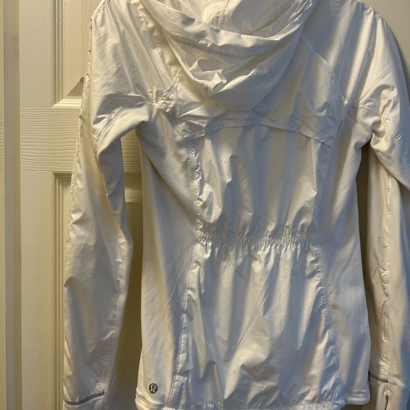 Lululemon jacket - Picture 2 of 2